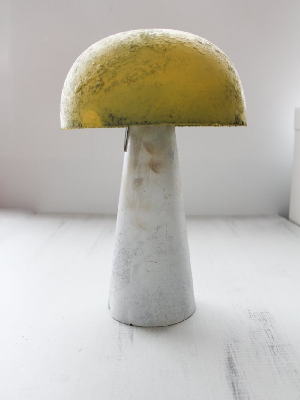 Anthropologie // Terrain - Neon Iron Yellow Mushroom Large - NEW NWT - Picture 2 of 11